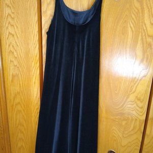 Velvet jumper or shift